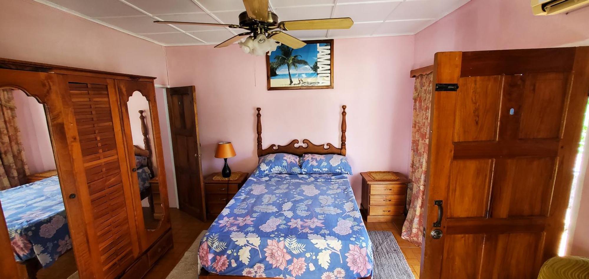 Little Shaw Park Guest House Ocho Rios Exteriör bild