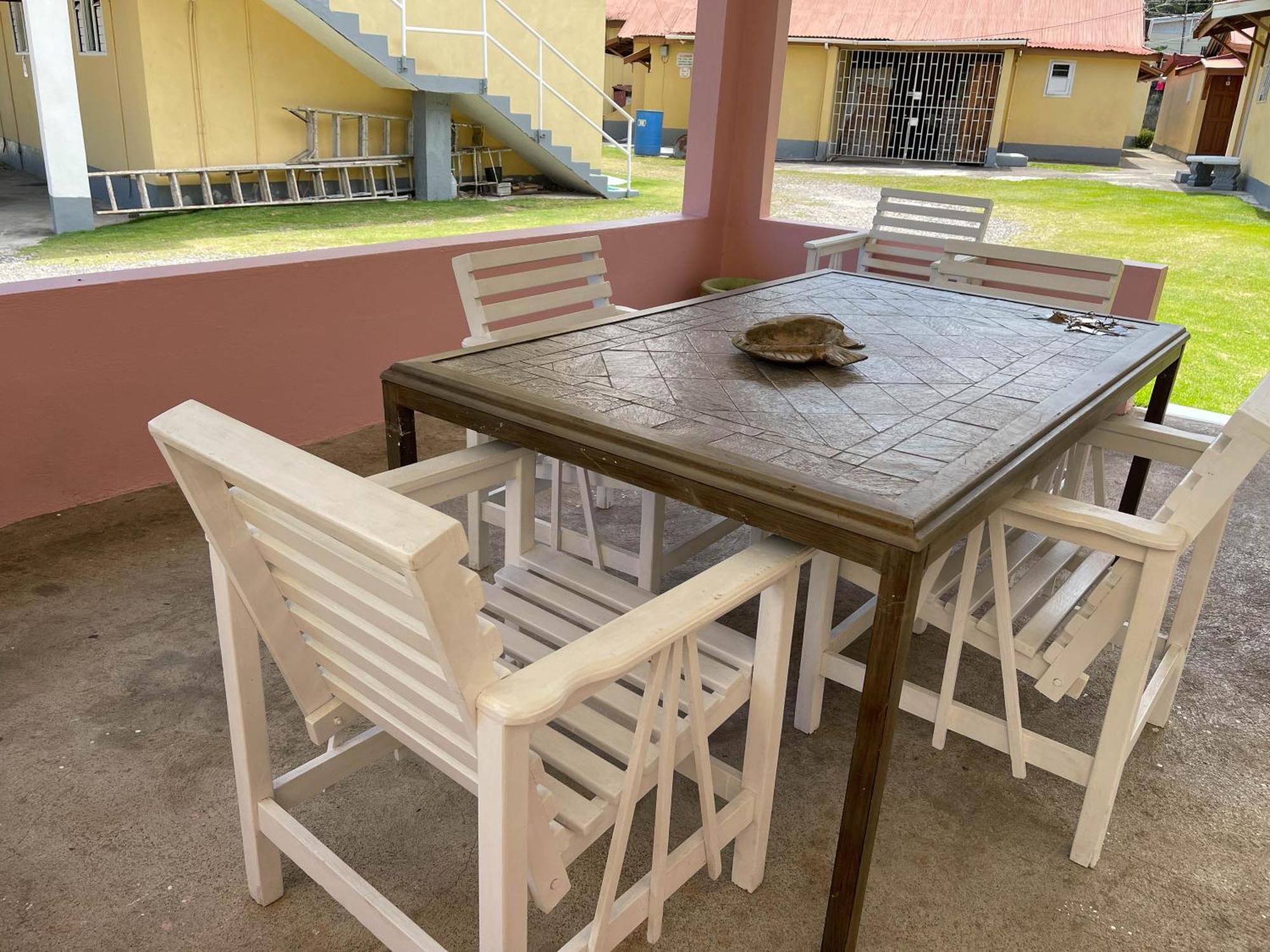 Little Shaw Park Guest House Ocho Rios Exteriör bild