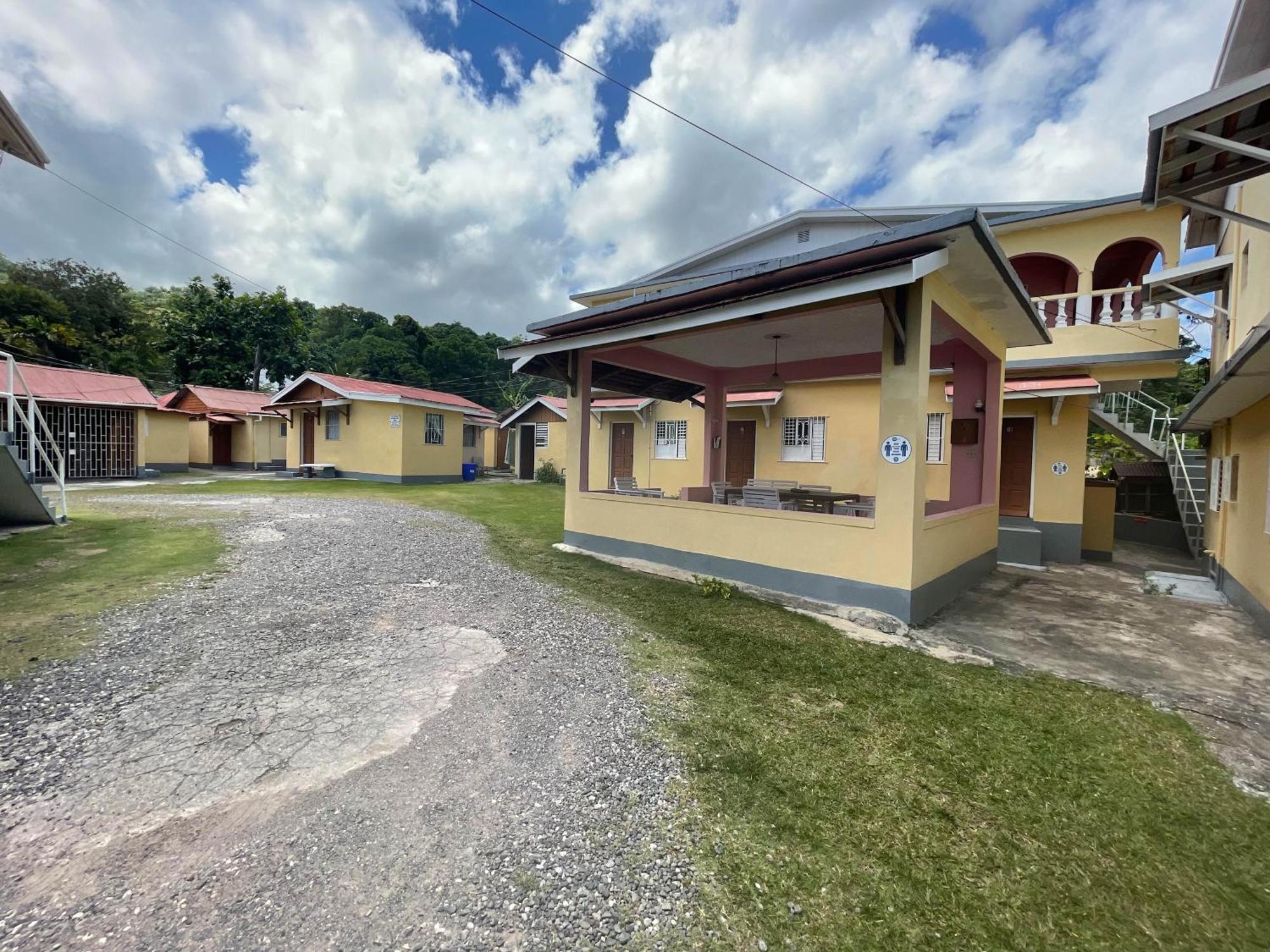 Little Shaw Park Guest House Ocho Rios Exteriör bild